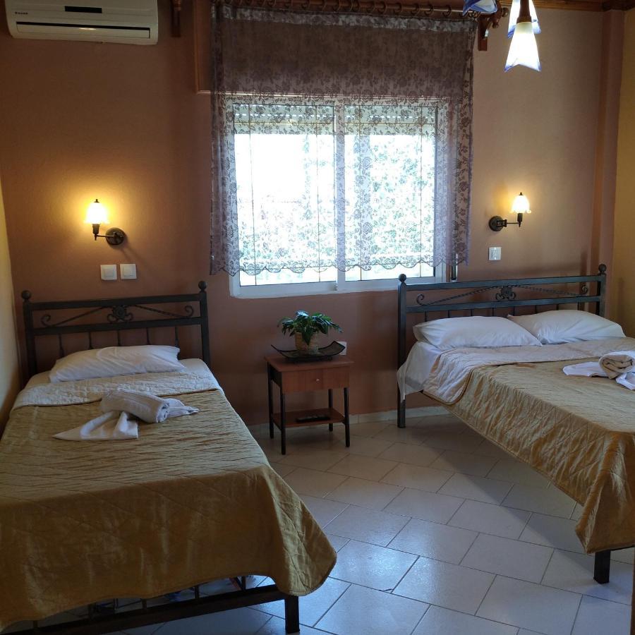 Xenia Palace Luxury Apartments Vrasná 外观 照片