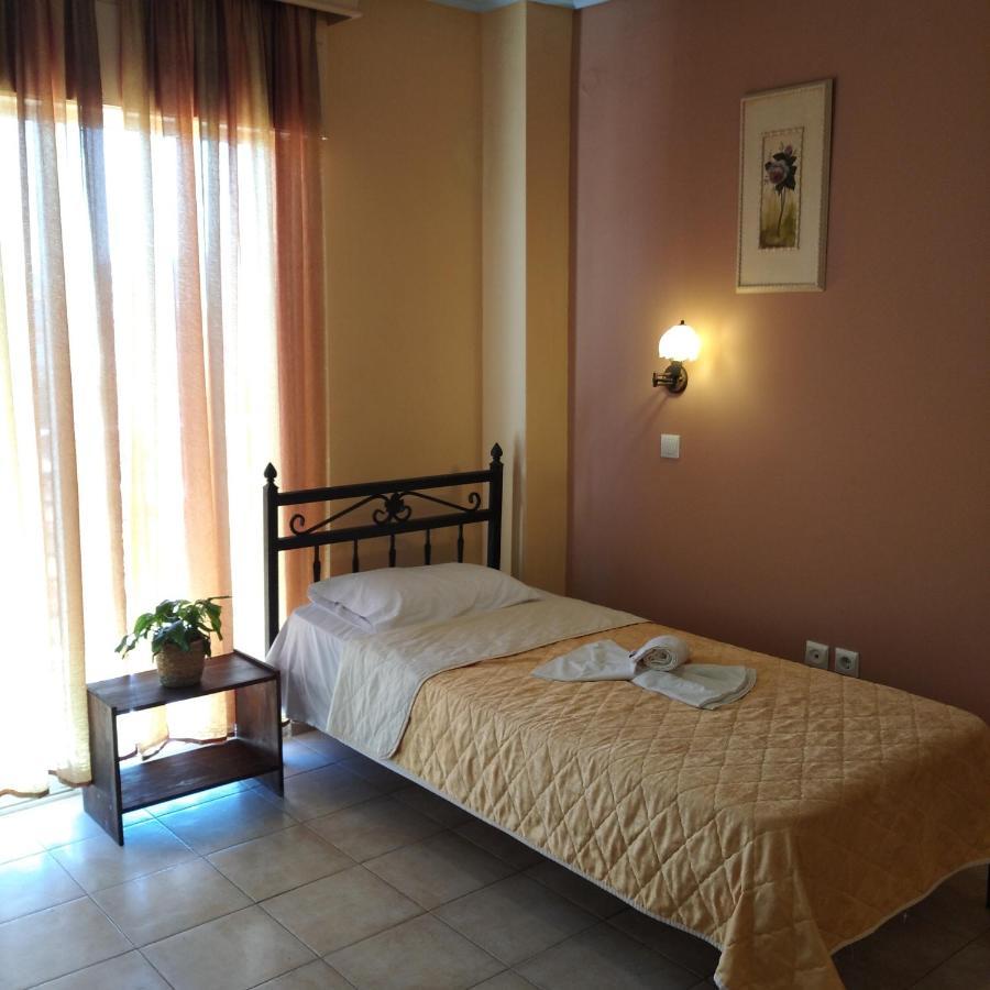Xenia Palace Luxury Apartments Vrasná 外观 照片