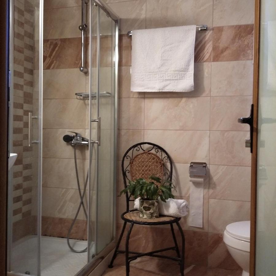 Xenia Palace Luxury Apartments Vrasná 外观 照片
