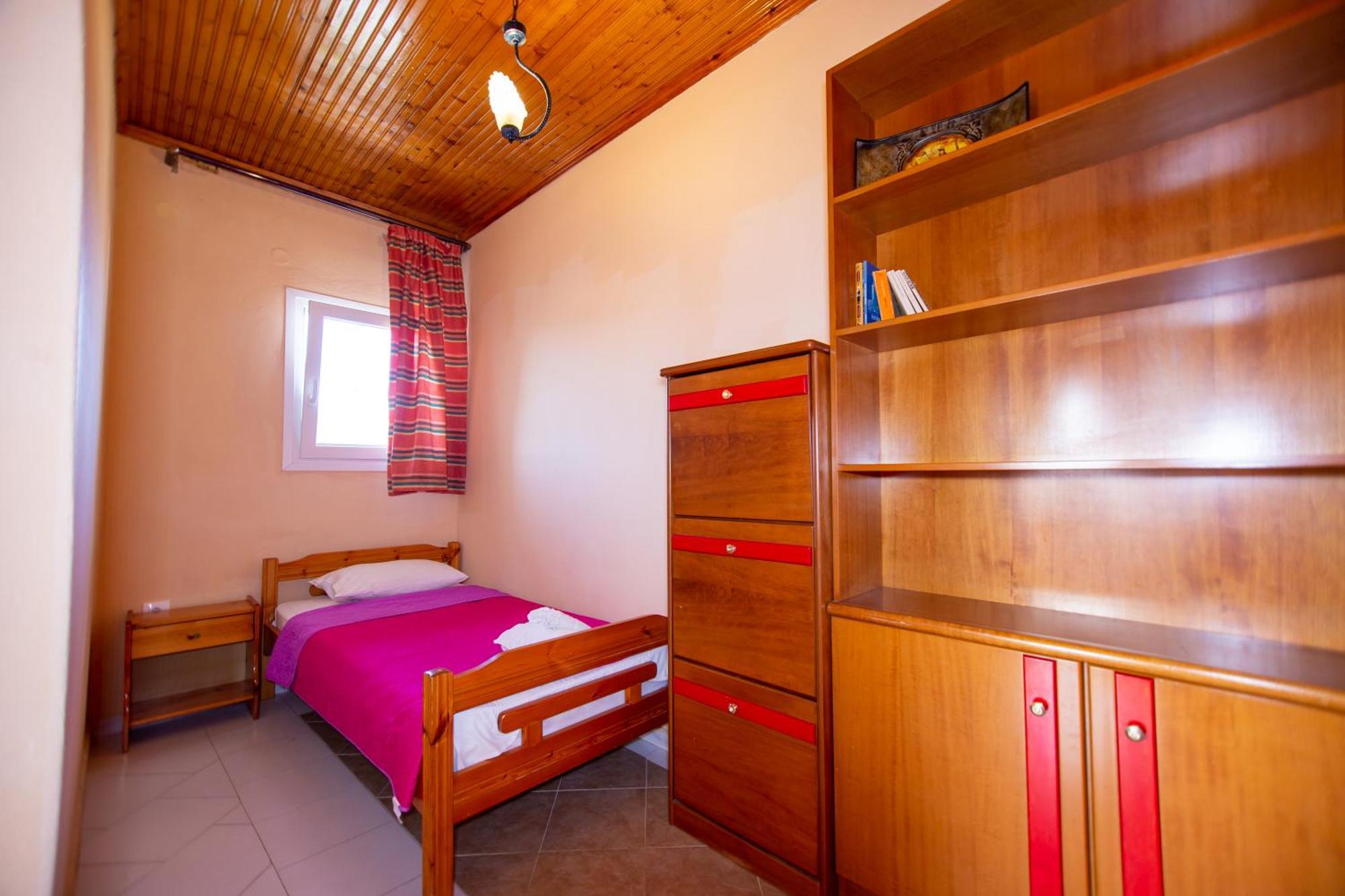 Xenia Palace Luxury Apartments Vrasná 外观 照片