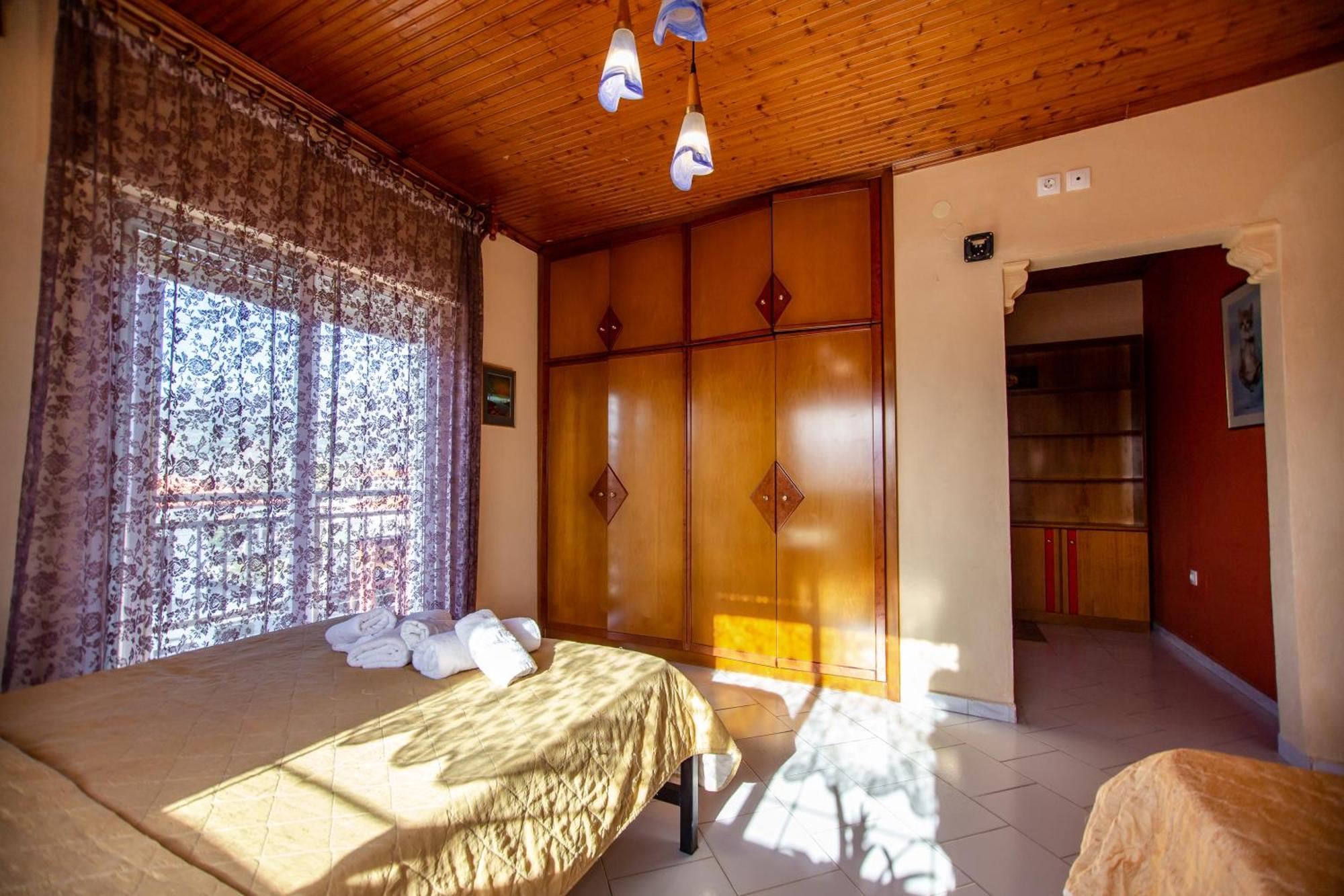Xenia Palace Luxury Apartments Vrasná 外观 照片