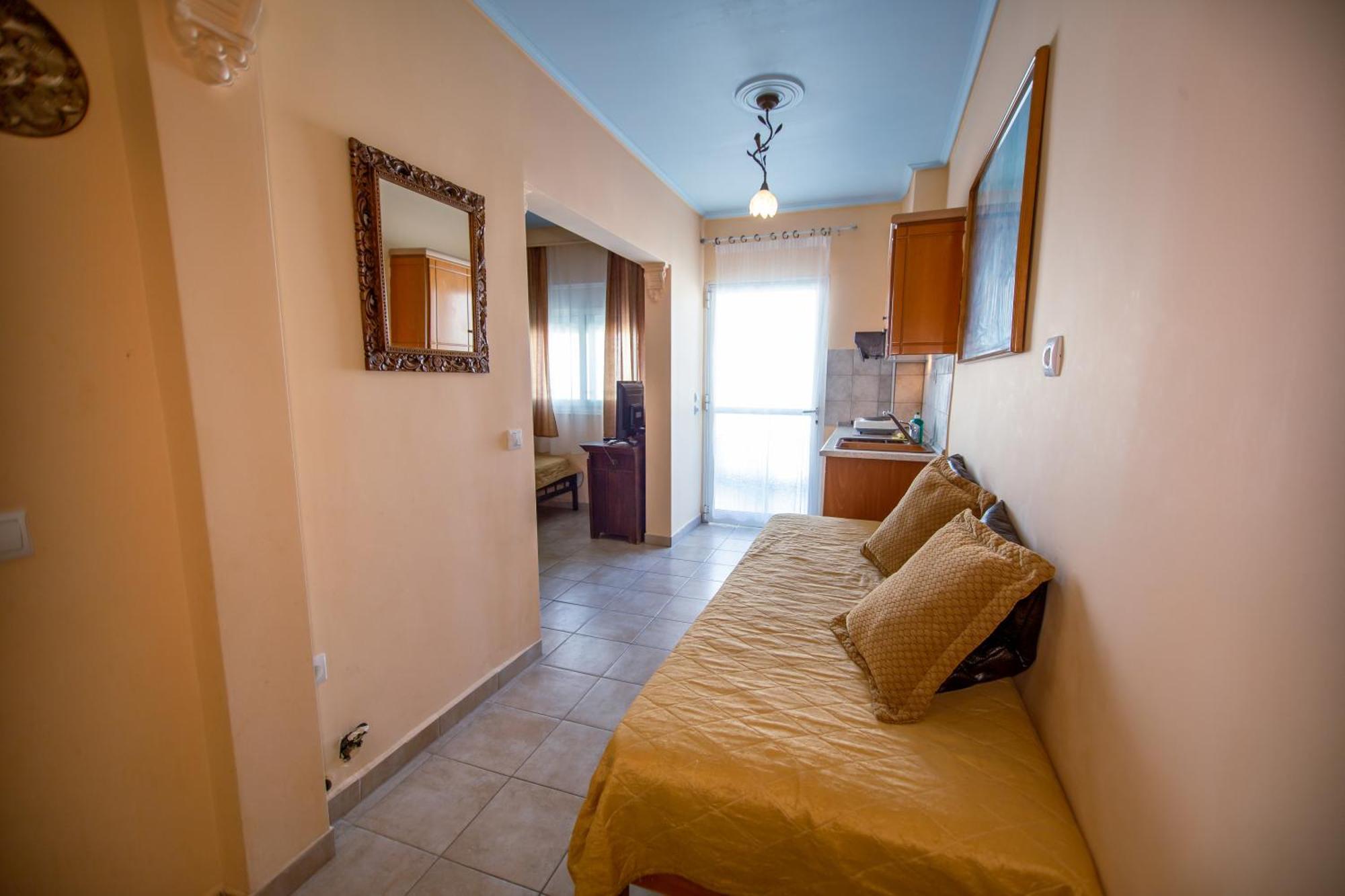 Xenia Palace Luxury Apartments Vrasná 外观 照片