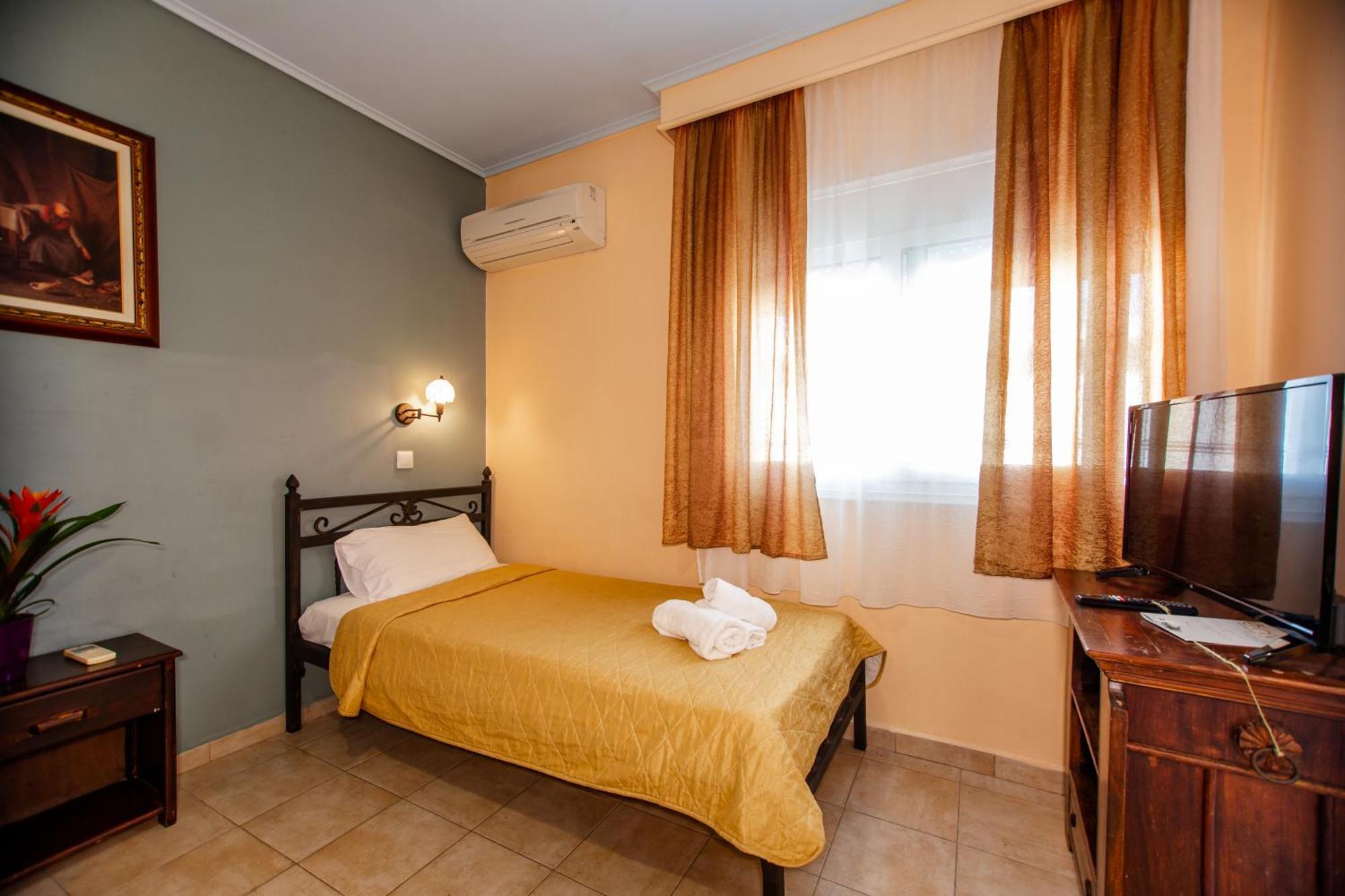 Xenia Palace Luxury Apartments Vrasná 外观 照片